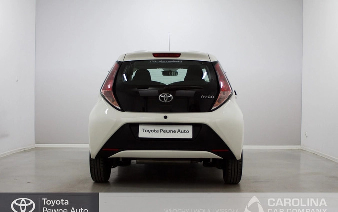 Toyota Aygo cena 38000 przebieg: 47038, rok produkcji 2016 z Włodawa małe 121